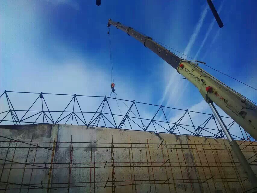 江都食堂网架结构工程