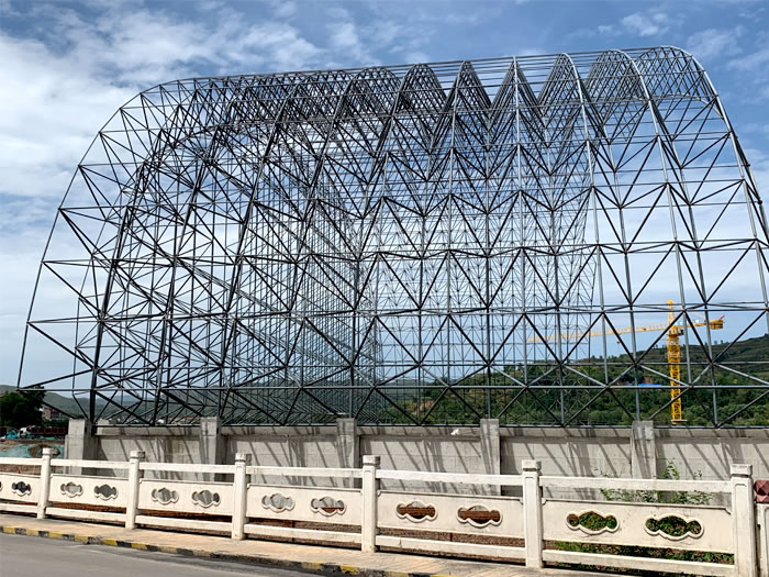 江都山寨矿储煤棚网架